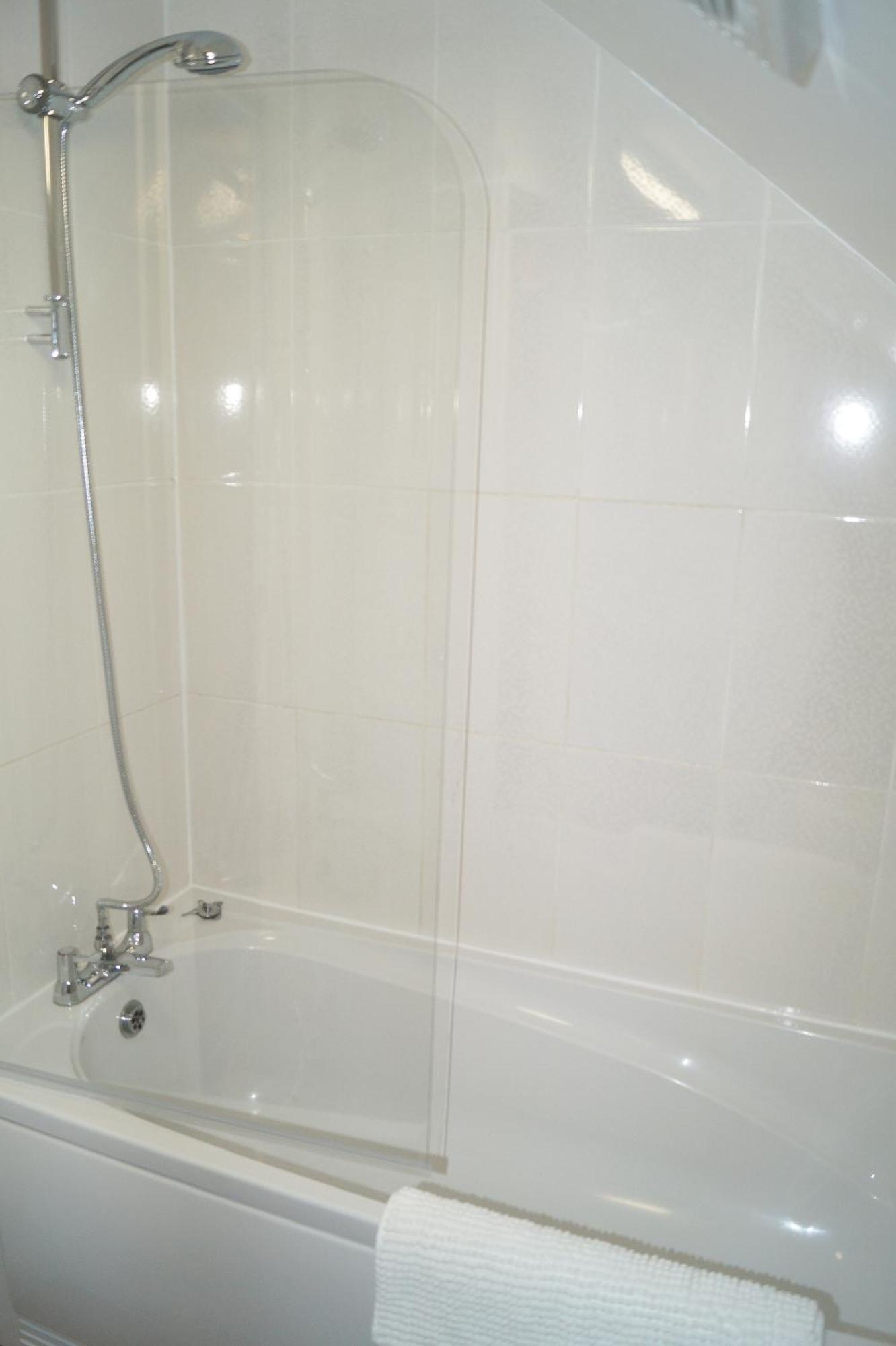 Ricky Road Guest House - Premium Watford  Quarto foto